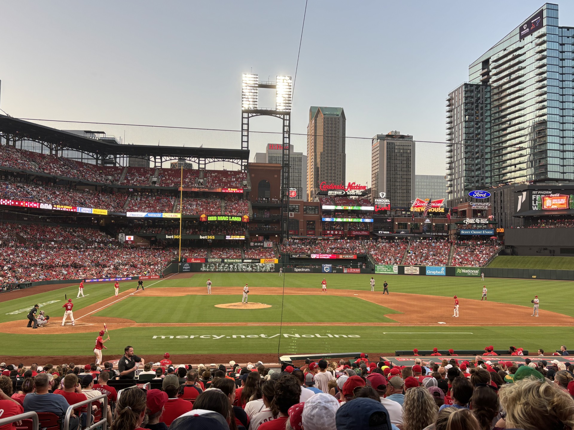 The Art of Drawing Readers In: Your attractive post title goes here ...